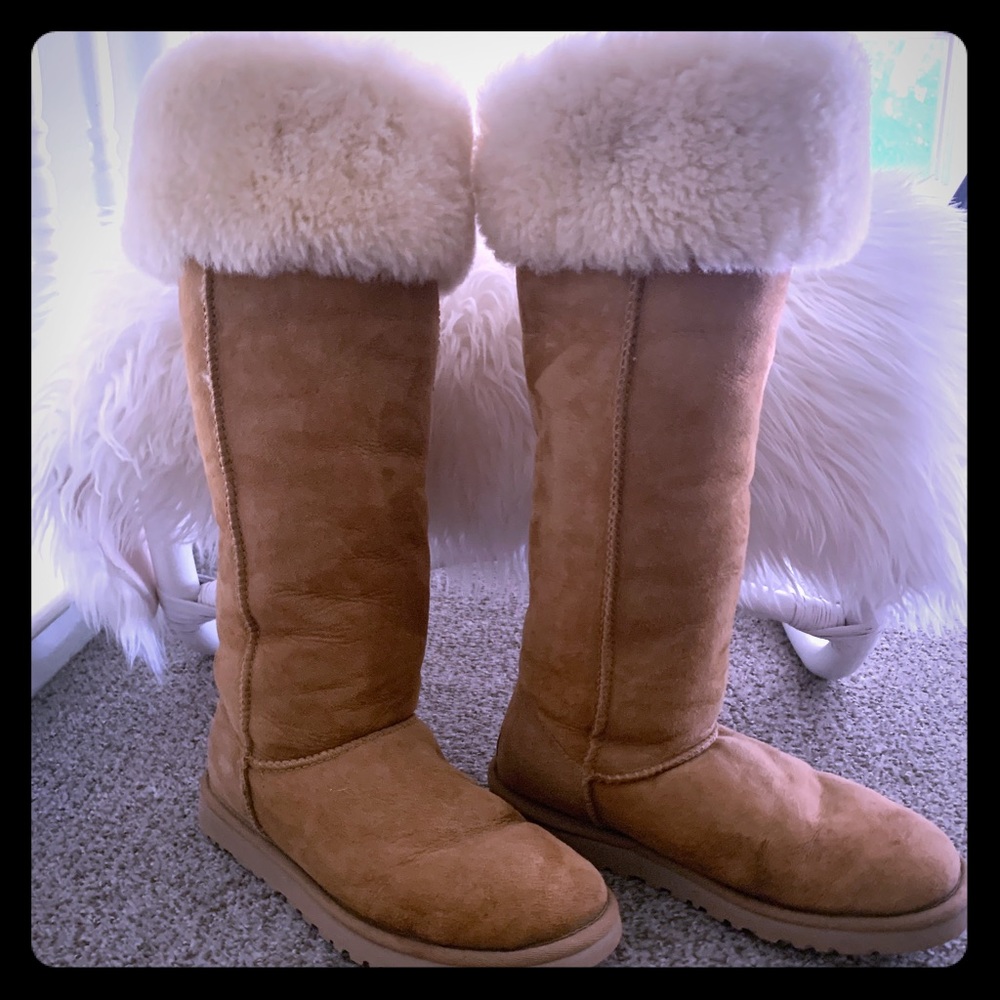 Chestnut UGG boots. Size 6